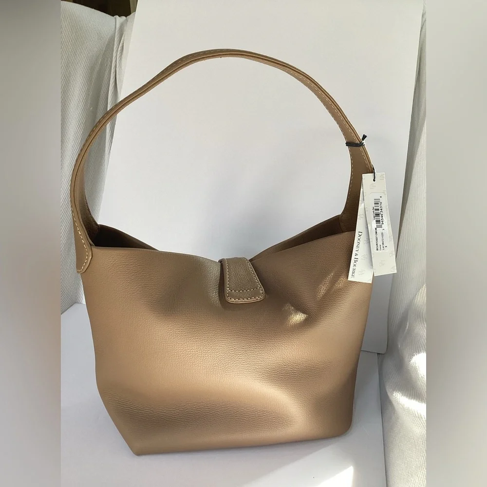 Dooney & Bourke Logo Lock Sac all leather Carmel purse, NWT - Picture 2 of 16